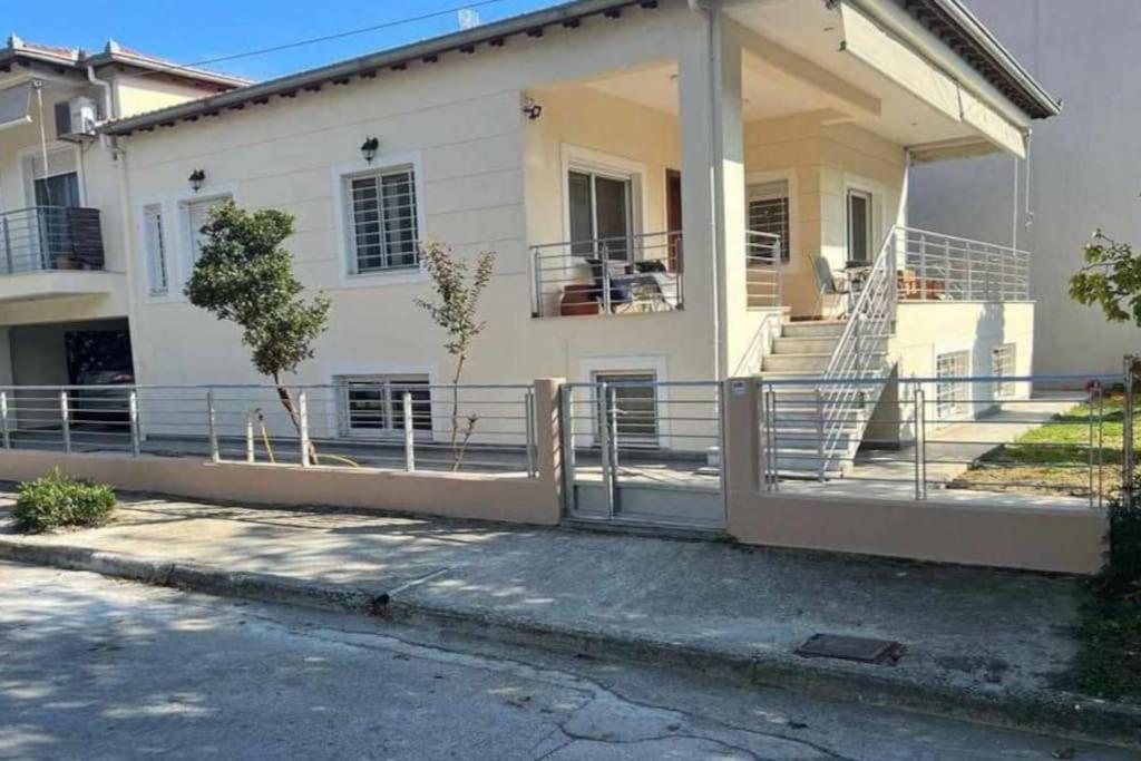 Το Σπίτι Του Μύλου Των Ξωτικών Villa Trikala  Exterior photo